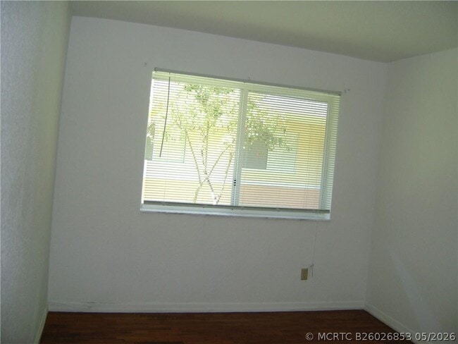 Building Photo - 2080 NE 167th St
