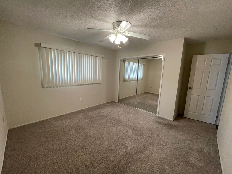 Bedroom 1 - 1915 Ruhland Ave