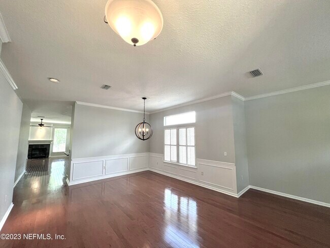 Building Photo - 509 Tupelo Trce
