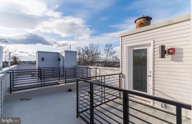 Building Photo - 1514 N 26th St