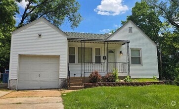 Building Photo - Spacious and Freshly Remodeled in Ritenour...