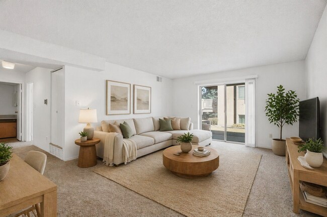 Building Photo - $1,195.95 - 1 Bed, 1 Bath Condo in Denver with Outdoor Patio Space