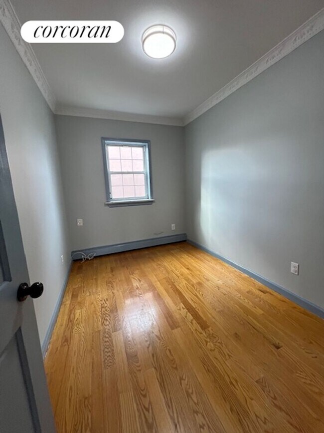 Building Photo - 6206 24th Ave