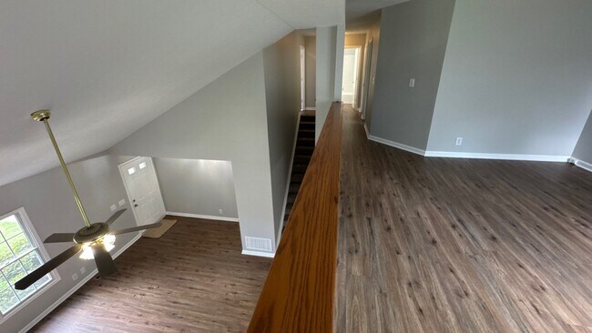 Building Photo - 7421 Spring Run Dr