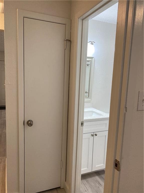 Building Photo - 2305 Cedrick Cove