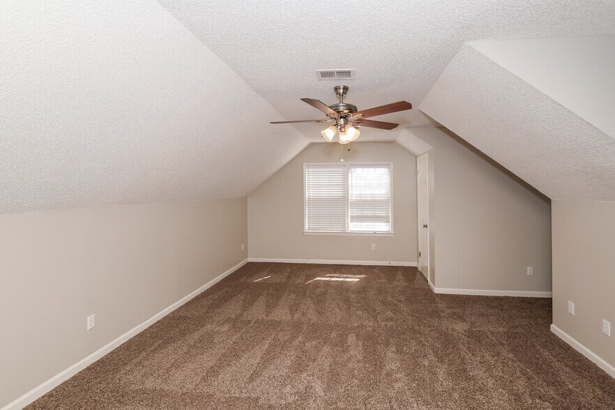 Building Photo - 120 Shelley Renee Ln