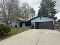 Building Photo - 3103 Stinson Ave