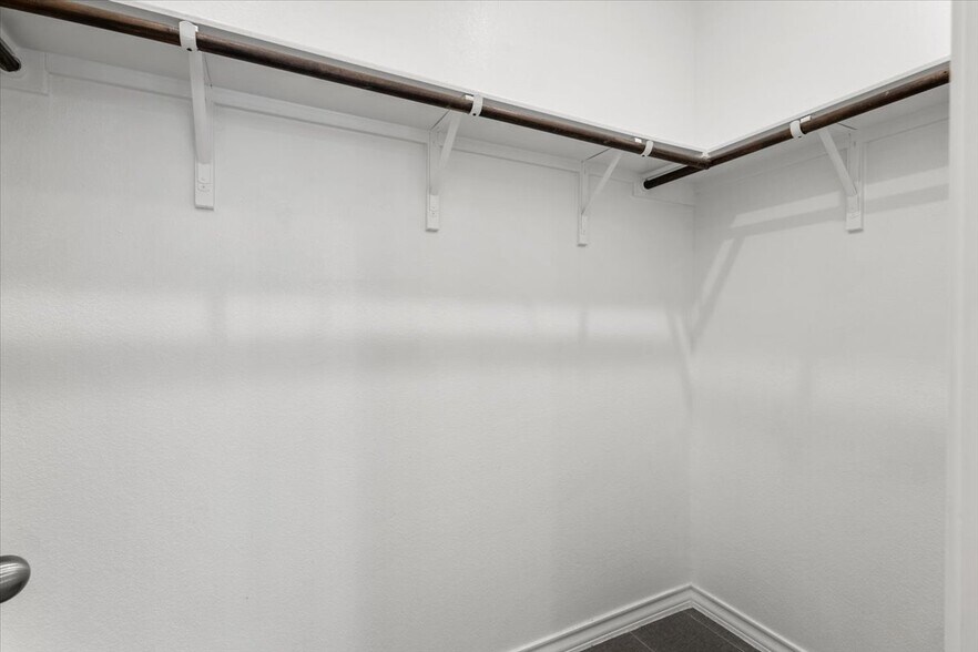 Master Bedroom Walk-in Closet - 5402 Jason Dr
