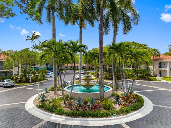 Building Photo - Mizner Court