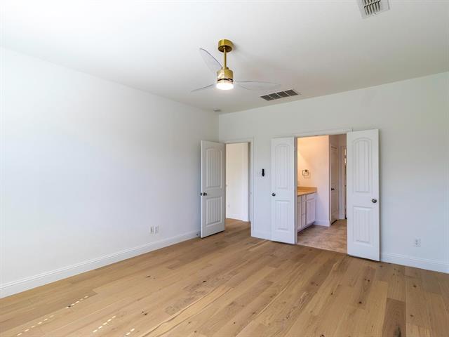 Building Photo - 1700 Meadow Trail Ln