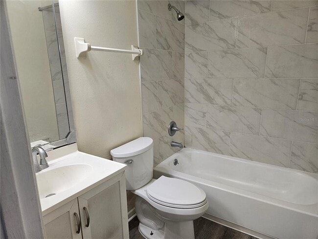 Building Photo - 4136 Pershing Pointe Pl