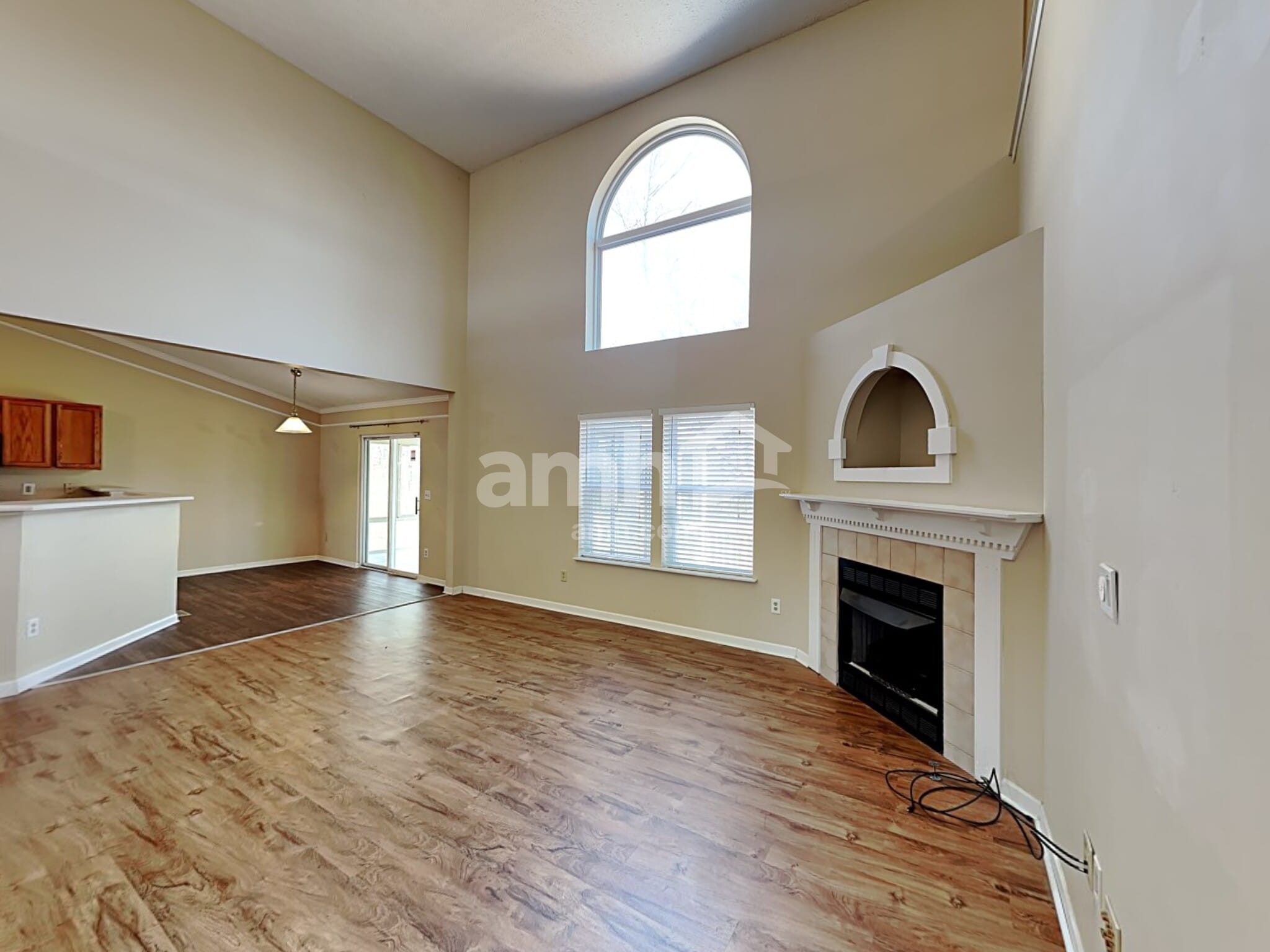 Building Photo - 4870 Bixby Ridge Dr E