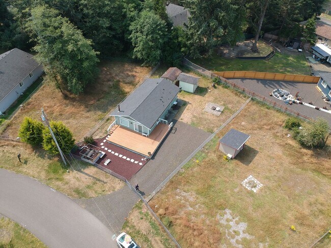 Building Photo - Beautiful 2 Bed, 2 Bath Home for Rent in Ocean Shores!