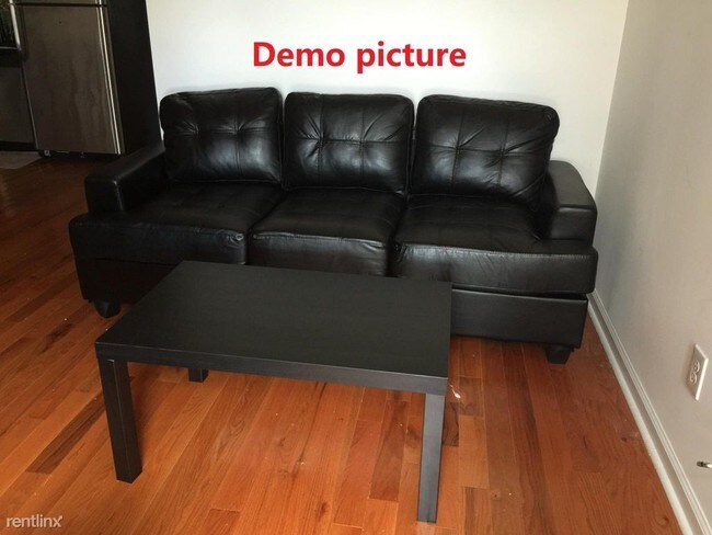 Building Photo - 3 br, 3 bath Apartment - 622 S 42nd St #9