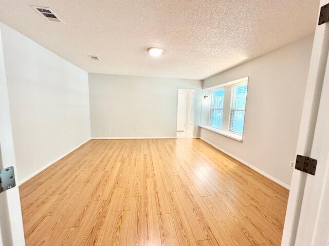 Building Photo - 1034 Rocky Bayou Dr