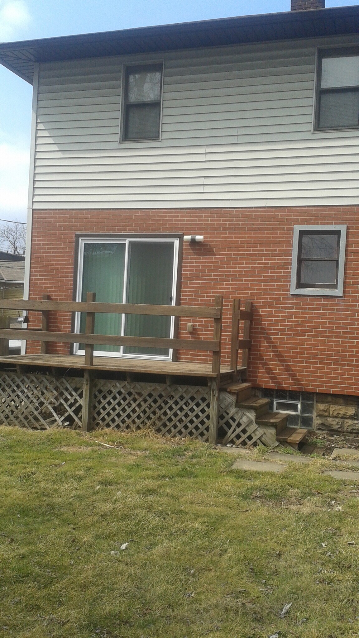 Backdeck and yard - 108 21st St