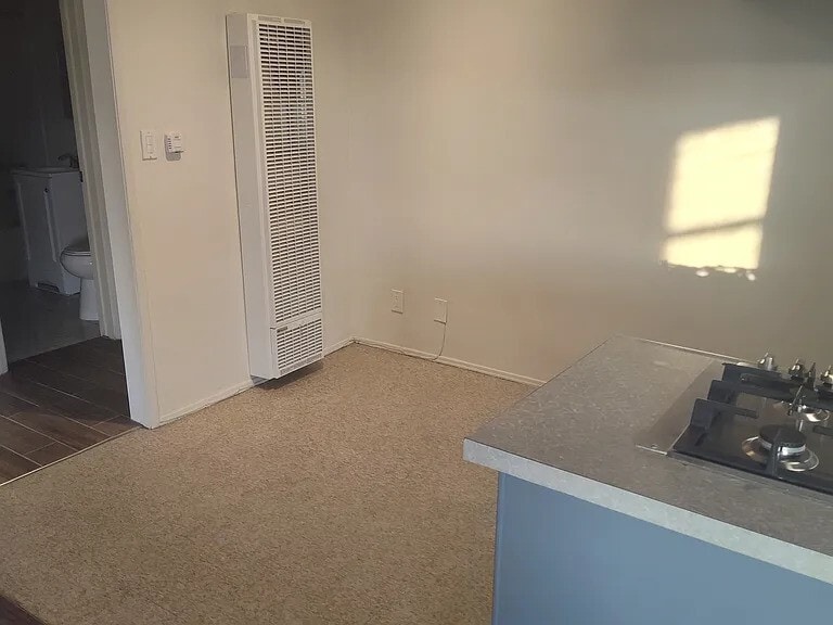 Building Photo - 6510 Marbrisa Ave