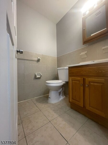 Building Photo - 271 Ellis Ave