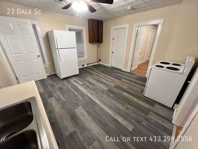 Building Photo - 23 Dale St