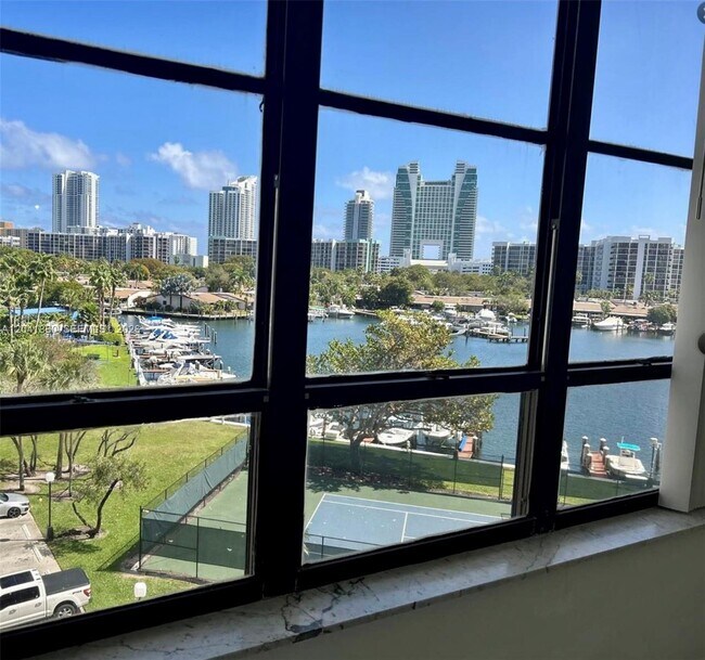 Building Photo - 500 Three Islands Boulevard