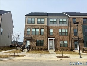 Building Photo - 9440 Alquist St