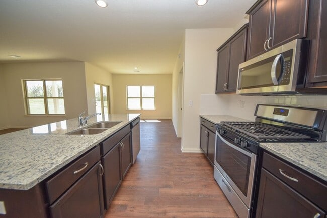 Building Photo - DR Horton built home in 2021; 3 bed, 2 bath home in Atoka.