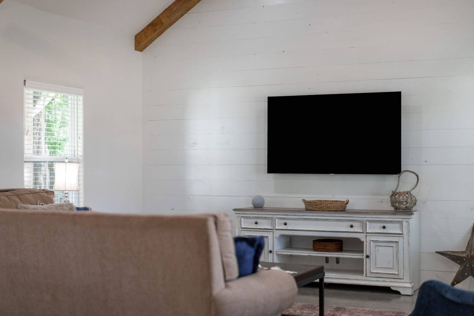 Building Photo - 8300 Lone Star Rd