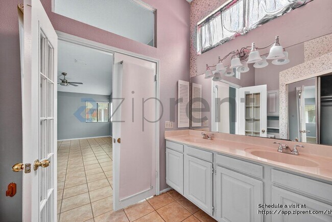Building Photo - 8314 Clays Point