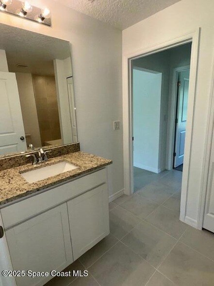 Building Photo - 311 La Croix Rd SW