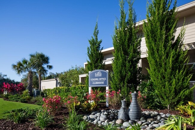 Building Photo - 8050 Baymeadows Cir W