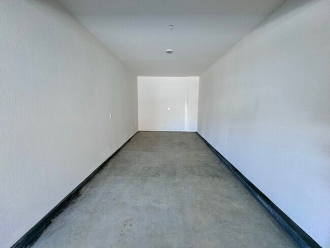Building Photo - COMING SOON Brand new 4 bedroom Menifee Home with Solar, now available for LEASE!
