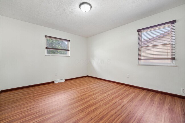 Building Photo - 1806 Balsamridge Rd