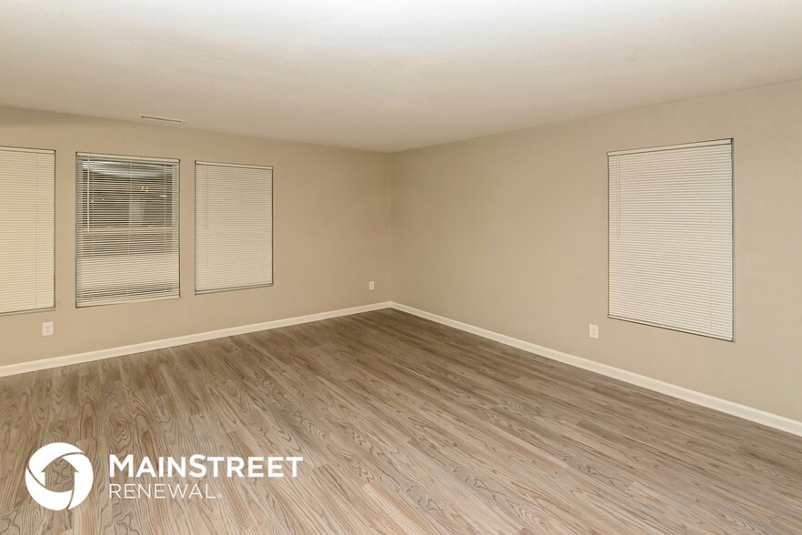 Building Photo - 5655 Hammermill Dr