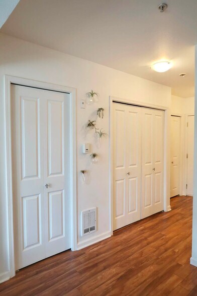 Building Photo - 1525 NW 57th St