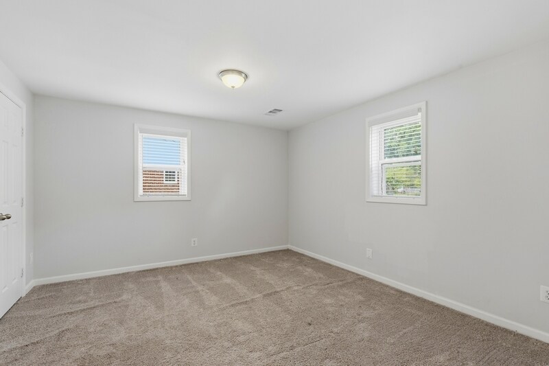 Building Photo - 3514 Cherry Valley Dr