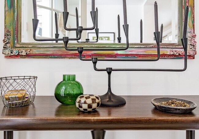 Building Photo - 41 Deep Woods Ln