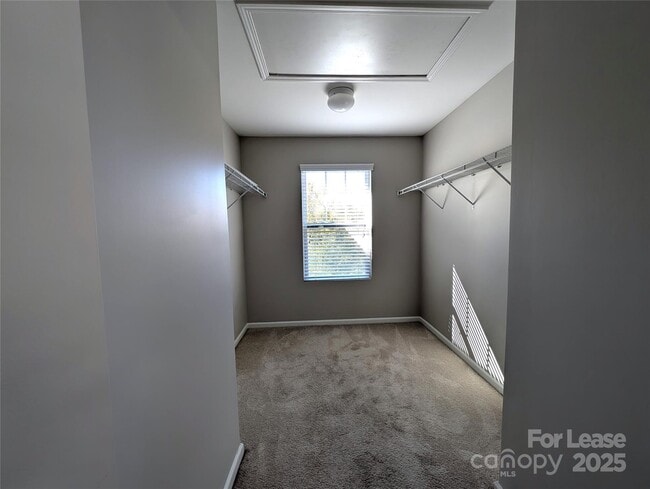 Building Photo - 10814 Derryrush Ave