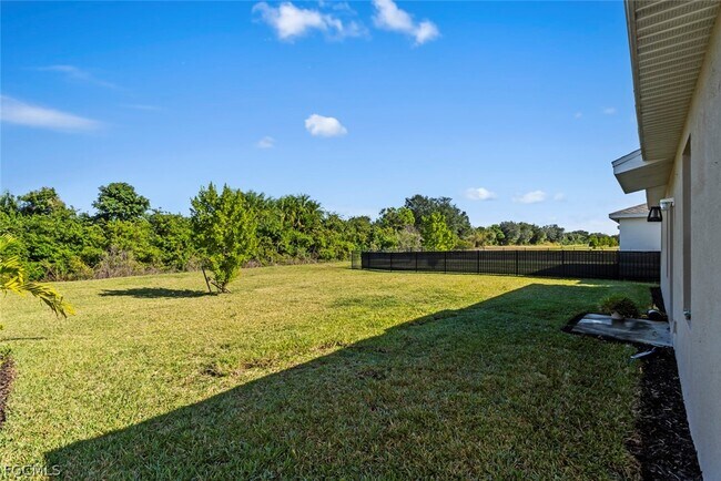 Building Photo - 19972 Green Pasture Rd