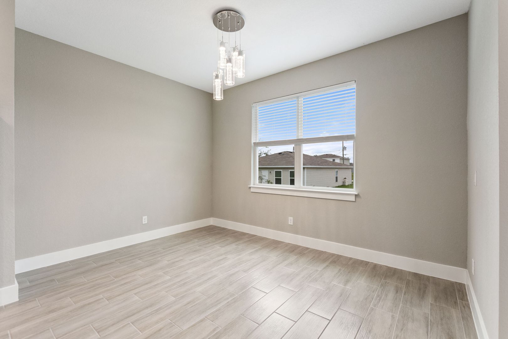 Building Photo - 186 Sweet Pea Ct