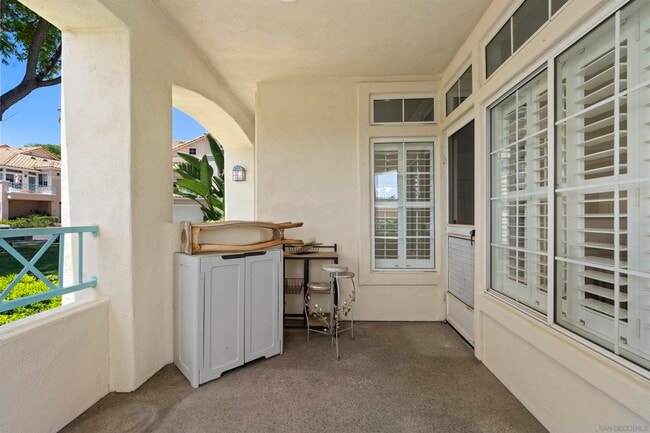 Building Photo - 12650 Springbrook Dr