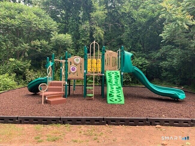 Building Photo - 923 W Main St