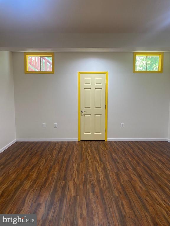 Building Photo - 46938 Colby Ct