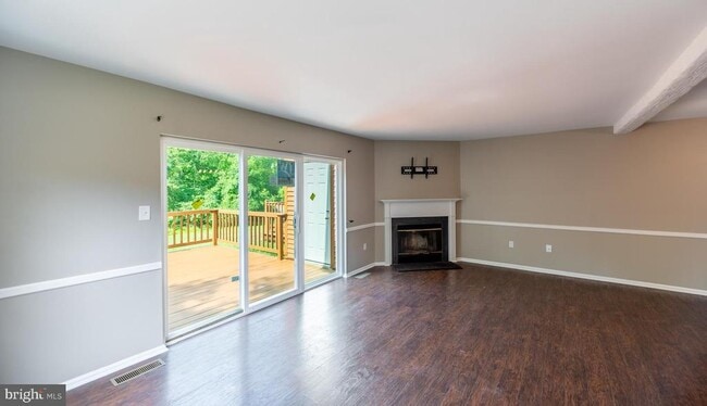 Building Photo - 148 Iron Bark Ct
