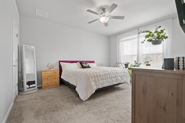 Building Photo - 5317 Baythorne Dr