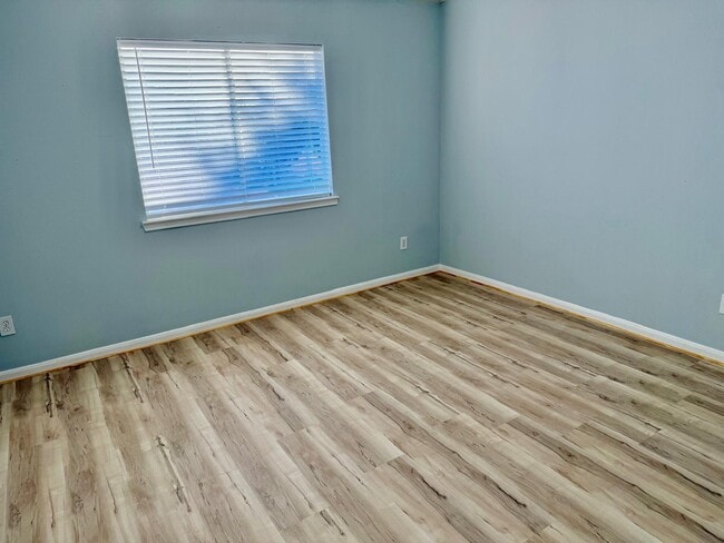 Building Photo - 6537 Canyon Mist Ln