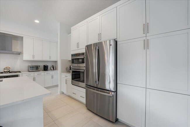 Building Photo - 17496 Sparkling River Rd