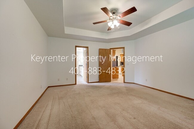 Building Photo - Amazing 4BD/3BTH home with a 3 car garage in the exclusive Cedar Pointe Gated Community!