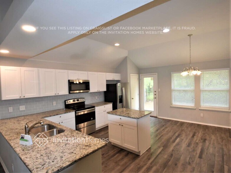 Building Photo - 7041 Meandering Creek Ln