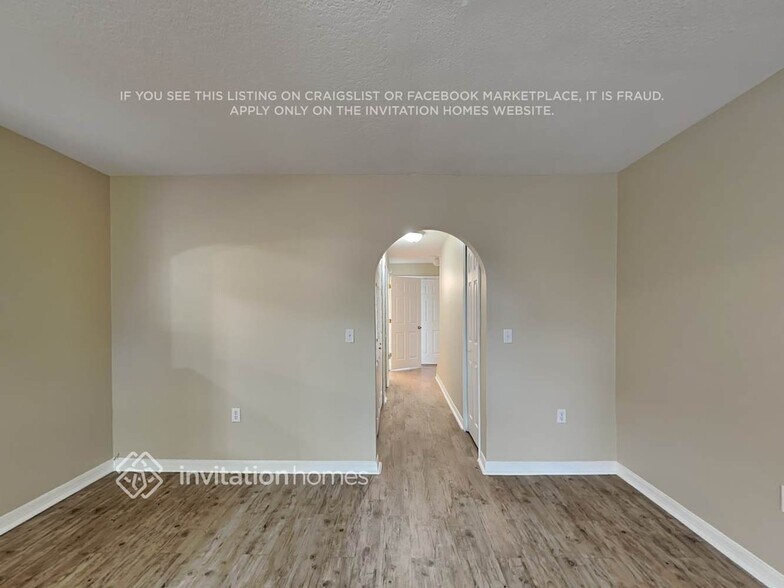 Building Photo - 4525 Elena Way