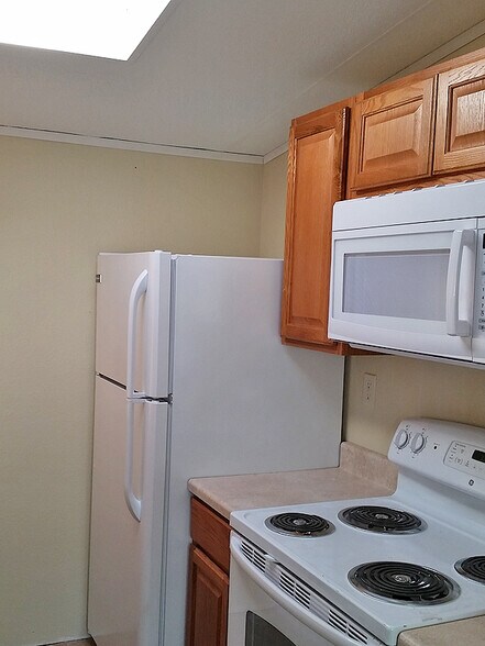 Building Photo - 105 Partridge Ln
